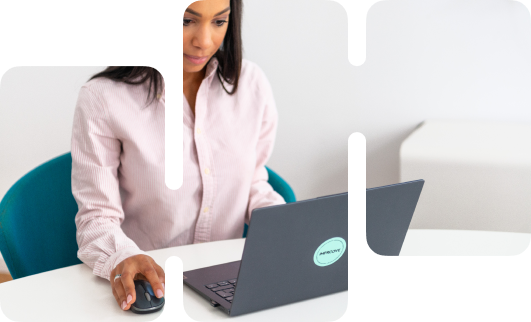 Google Organic Shopping Mitarbeiter bei der Arbeit